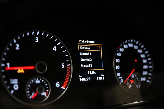 Volkswagen Caddy Maxi 17 of 29