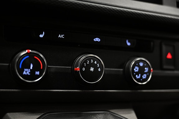 Volkswagen Transporter 28 of 30