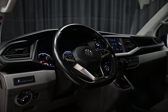 Volkswagen Transporter 20 of 30