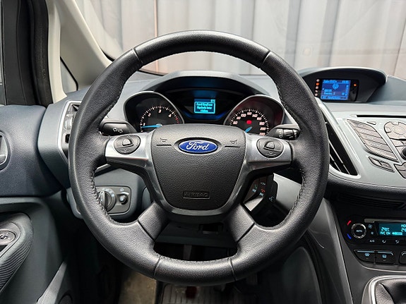 Ford C-Max 11 of 15