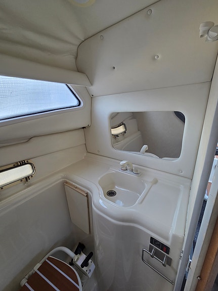 BAYLINER 2655 CIERA SUNBRIDGE 8 of 17