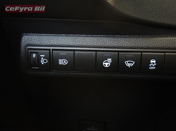 Toyota Corolla 22 of 24