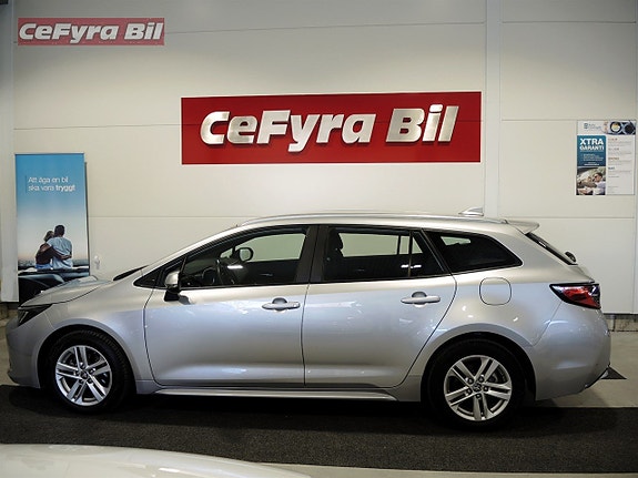 Toyota Corolla 5 of 24