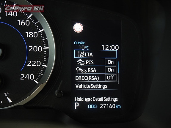Toyota Corolla 16 of 24