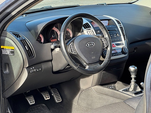 Kia ProCeed 13 of 19