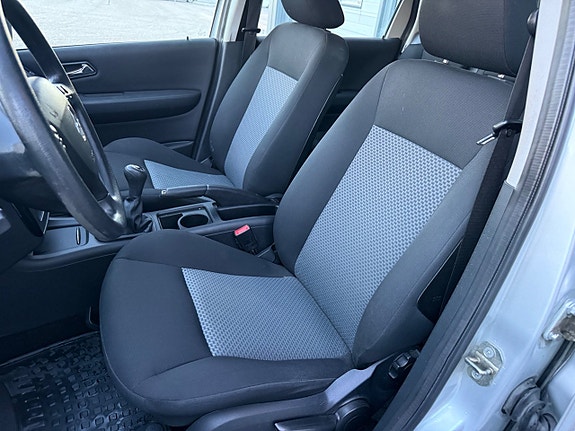 Mercedes-Benz A170 8 of 9