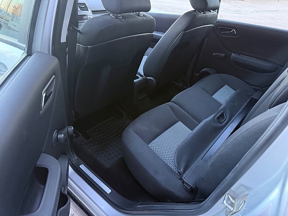 Mercedes-Benz A170 9 of 9