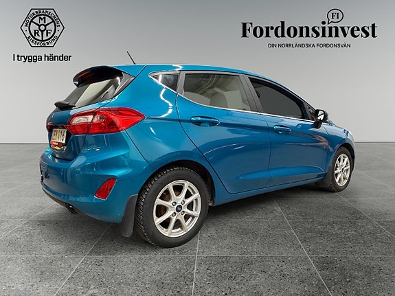Ford Fiesta 3 of 5