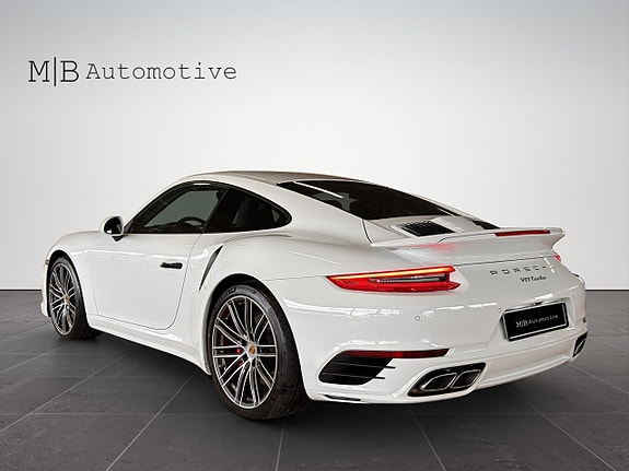 Porsche 911 Turbo 4 of 5