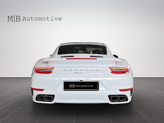 Porsche 911 Turbo 5 of 5