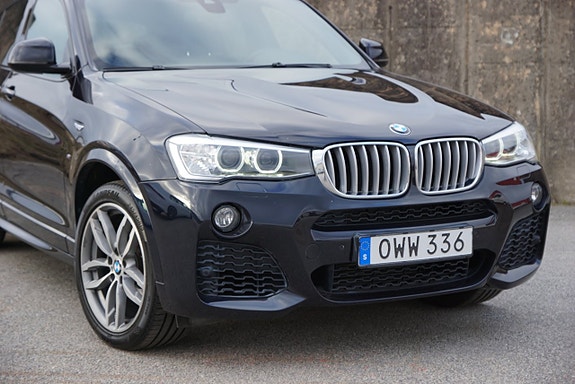 BMW X4 3 of 5
