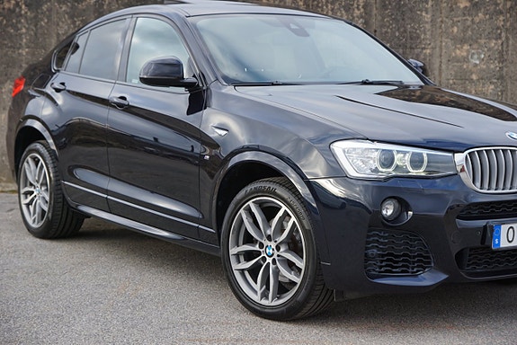 BMW X4 2 of 5