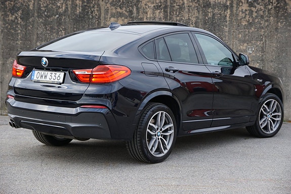 BMW X4 13 of 30