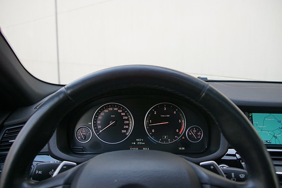 BMW X4 20 of 30