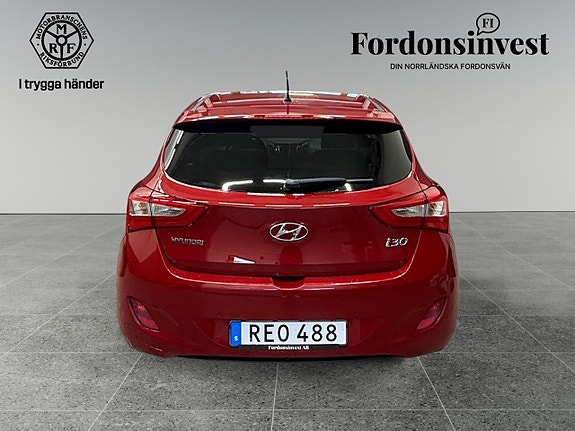 Hyundai i30 4 of 18
