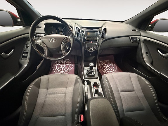 Hyundai i30 11 of 18