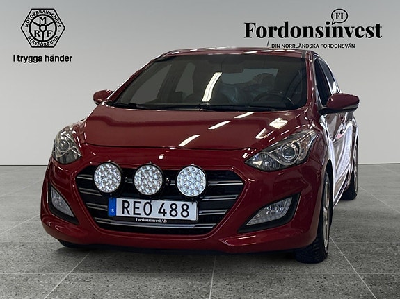 Hyundai i30 2 of 5