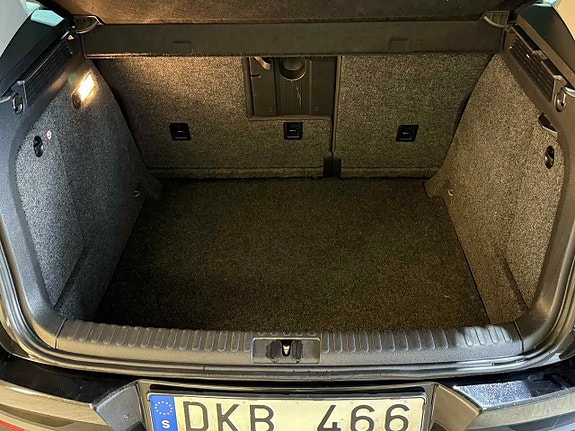 Volkswagen Tiguan 12 of 12