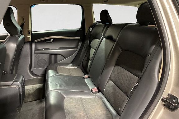 Volvo V70 14 of 17
