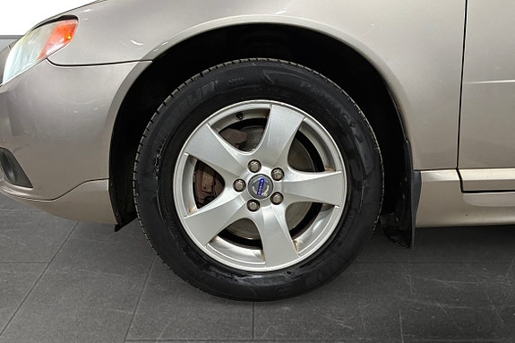 Volvo V70 16 of 17