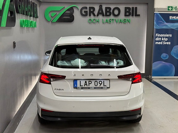 Skoda Fabia 8 of 20