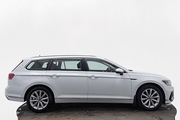 Volkswagen Passat 5 of 5