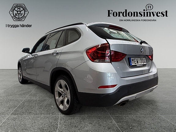 BMW X1 4 of 5