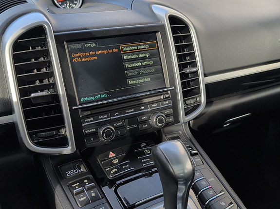 Porsche Cayenne S 25 of 30