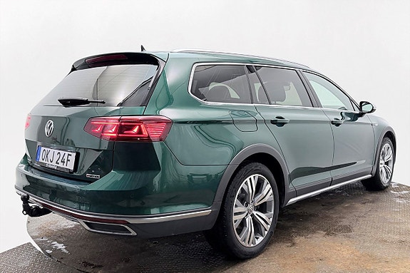 Volkswagen Passat Alltrack 6 of 27