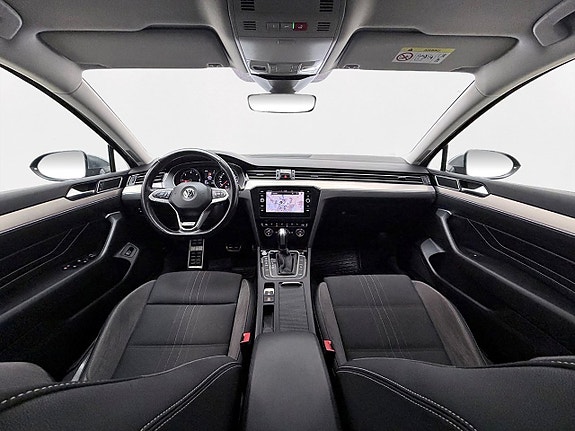 Volkswagen Passat Alltrack 15 of 27