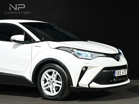 Toyota C-HR 5 of 5