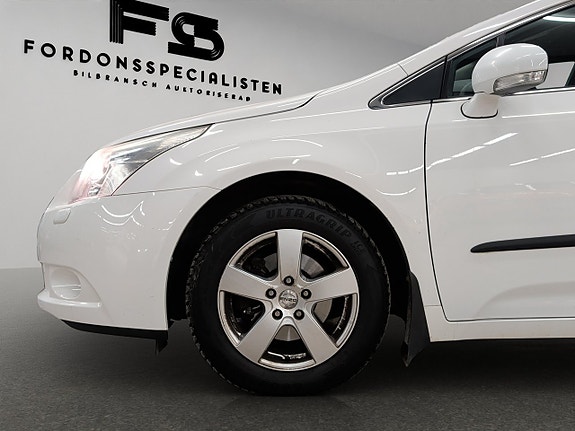 Toyota Avensis 27 of 30