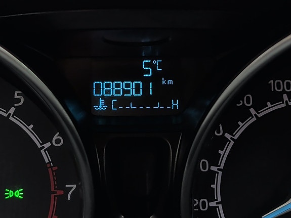 Ford Ecosport 21 of 29
