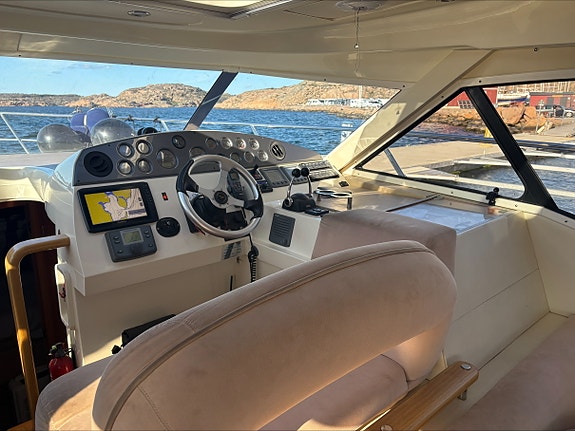 Sealine SC39 4 of 5