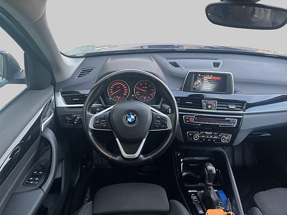 BMW X1 8 of 10