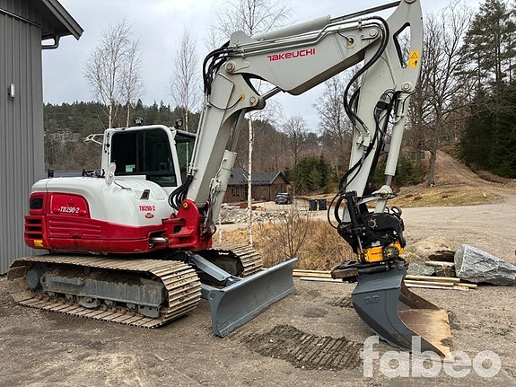Takeuchi TB290-2 Bandgrävare med knäckbom & redskap (125581)