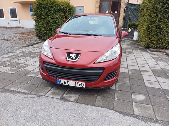 Peugeot 207 12 of 19