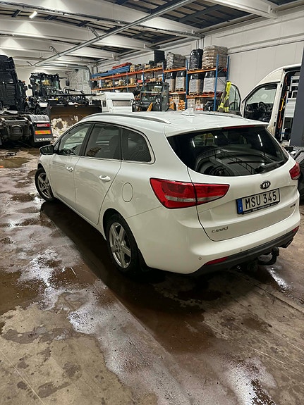 Kia Ceed 5 of 8