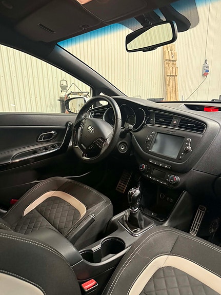 Kia Ceed 6 of 8