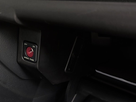 Peugeot 207 24 of 29