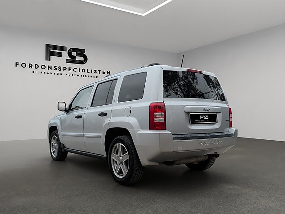 Jeep Patriot 7 of 30