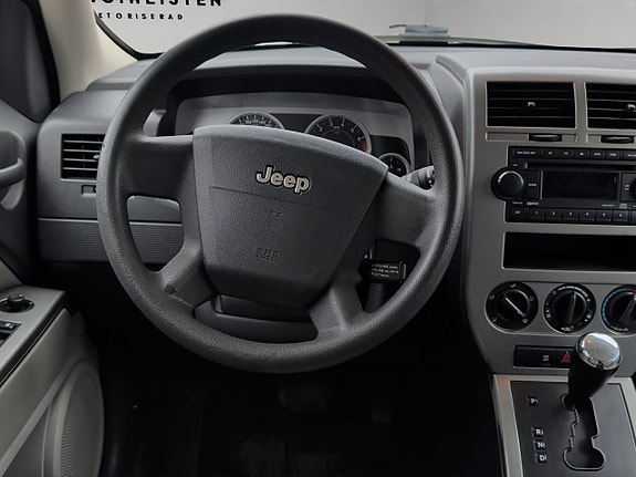 Jeep Patriot 19 of 30