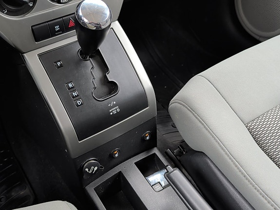 Jeep Patriot 23 of 30