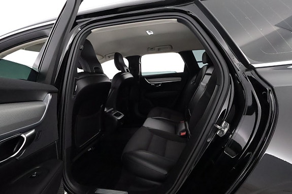 Volvo V90 11 of 27