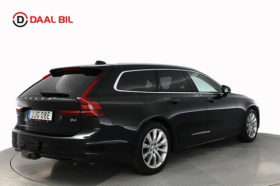 Volvo V90 6 of 27