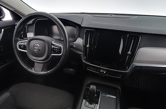 Volvo V90 14 of 27