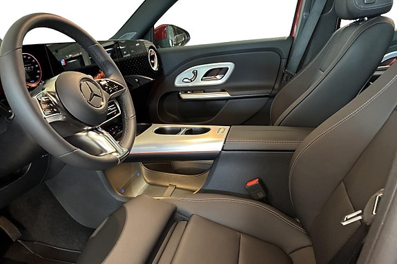 Mercedes-Benz GLB350 10 of 13