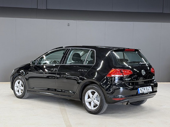 Volkswagen Golf VII 4 of 10