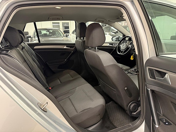 Volkswagen Golf-Serie 17 of 27