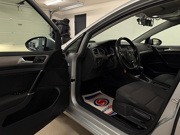 Volkswagen Golf-Serie 8 of 27